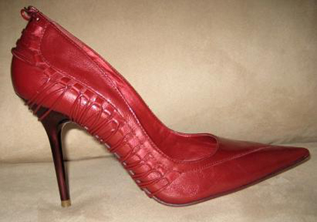 red shoe